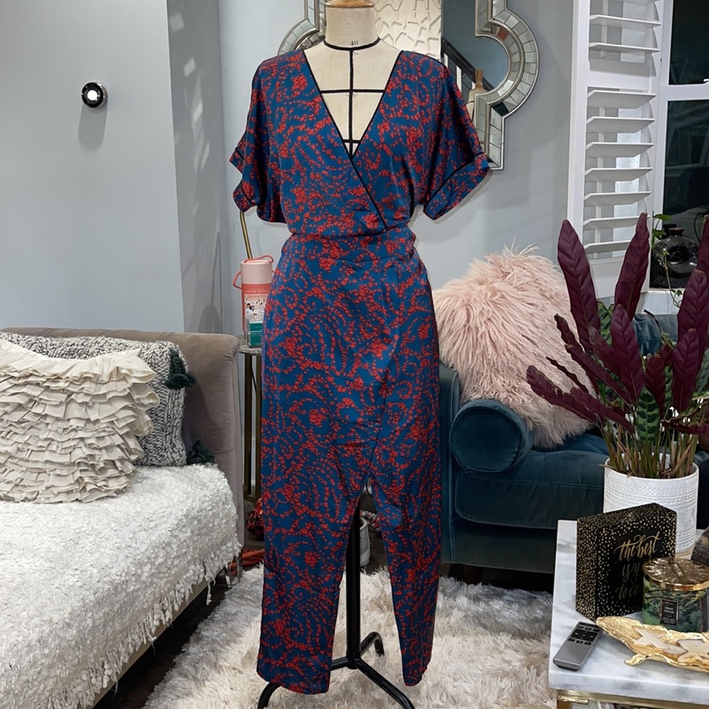 <<Silky•Jumpsuit>>